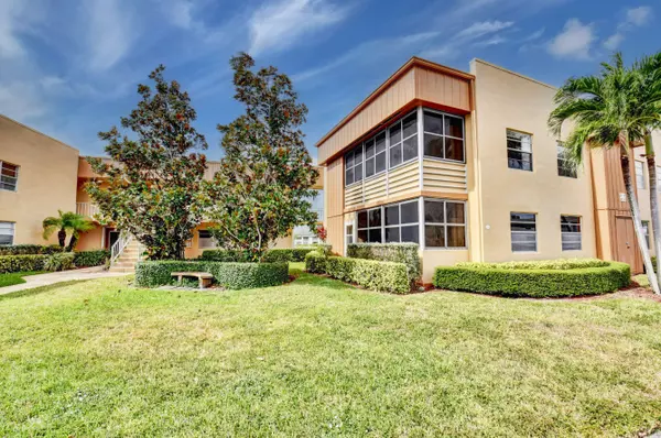 Delray Beach, FL 33484,445 Flanders J