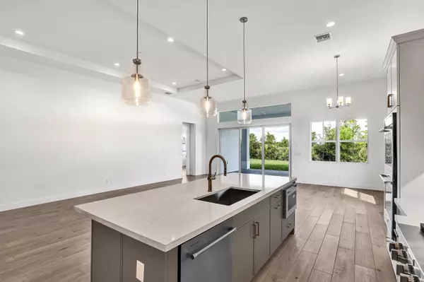 Palm Beach Gardens, FL 33412,10170 Timber Creek WAY