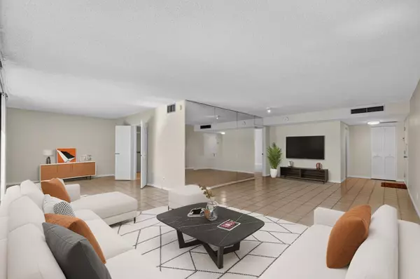 West Palm Beach, FL 33401,2000 Presidential WAY 206