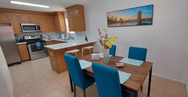 1401 W 9th Street, Riviera Beach, FL 33404