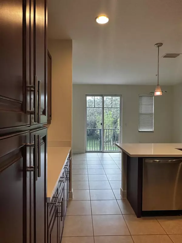 Boca Raton, FL 33431,565 NW 35th LN