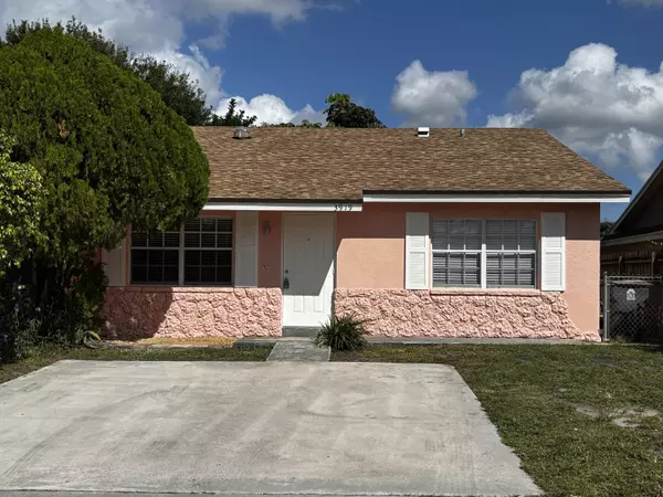 3919 Wilshire ST, West Palm Beach, FL 33403