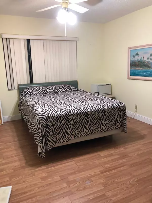 Delray Beach, FL 33484,5397 Lakefront BLVD A