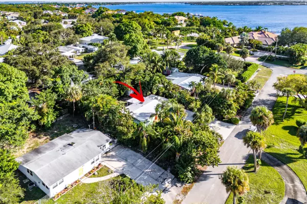 Jensen Beach, FL 34957,1395 NE E Waveland AVE