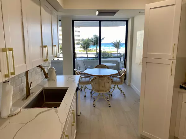 South Palm Beach, FL 33480,3560 S Ocean BLVD 306