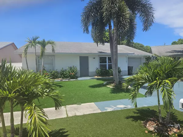 6147 Moonbeam DR, Lake Worth, FL 33463