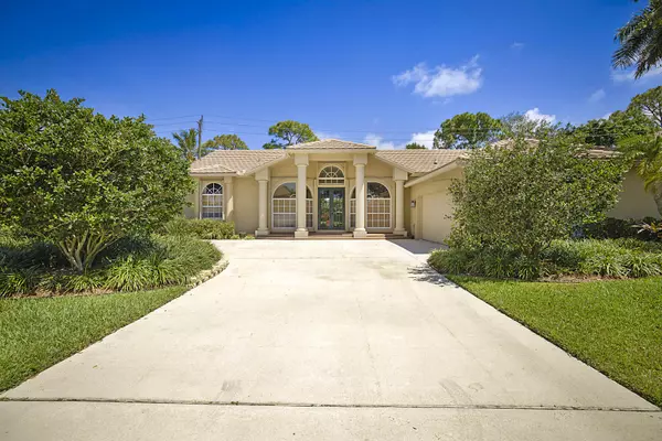 227 Shorewood WAY, Jupiter, FL 33458
