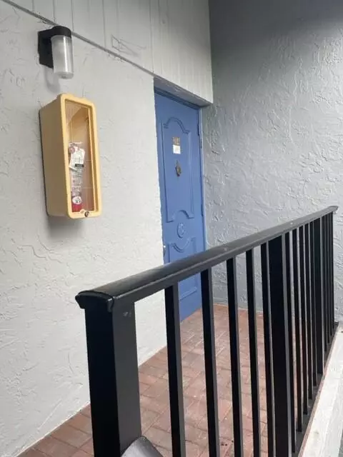 Delray Beach, FL 33446,6660 S Oriole BLVD 204