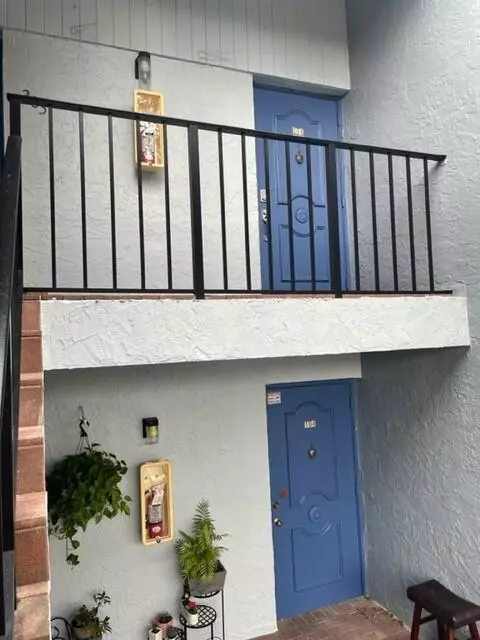 Delray Beach, FL 33446,6660 S Oriole BLVD 204