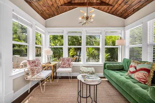 West Palm Beach, FL 33401,723 Penn ST