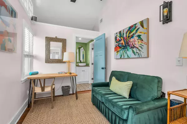 West Palm Beach, FL 33401,715 Palm ST