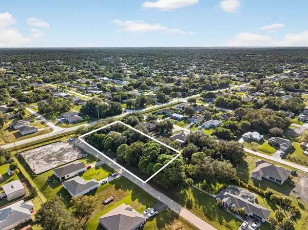 Vero Beach, FL 32967,8325 100th AVE