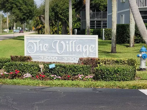 Stuart, FL 34994,3302 SE Aster LN B165