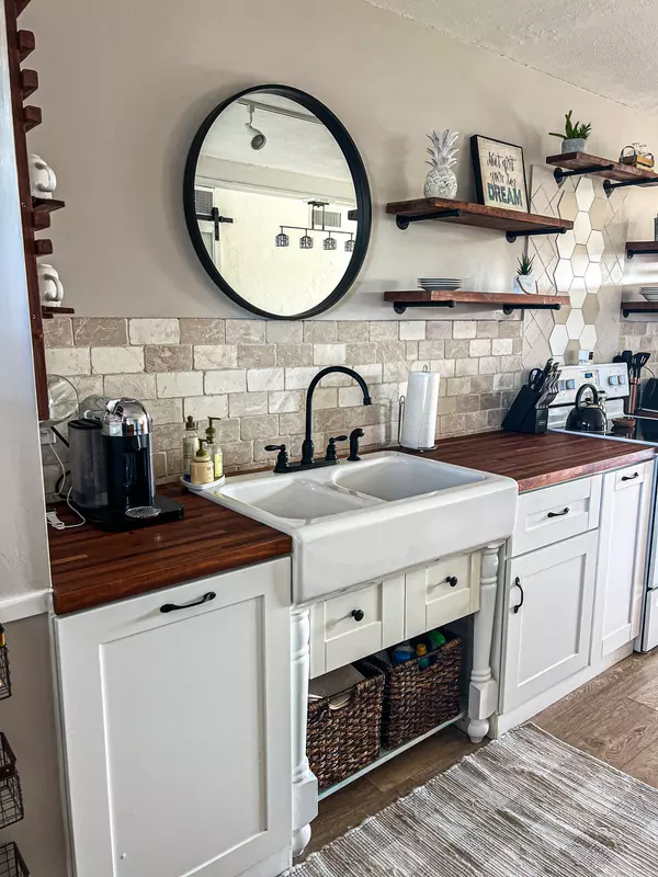 Lake Worth, FL 33461,2682 S Garden DR 205