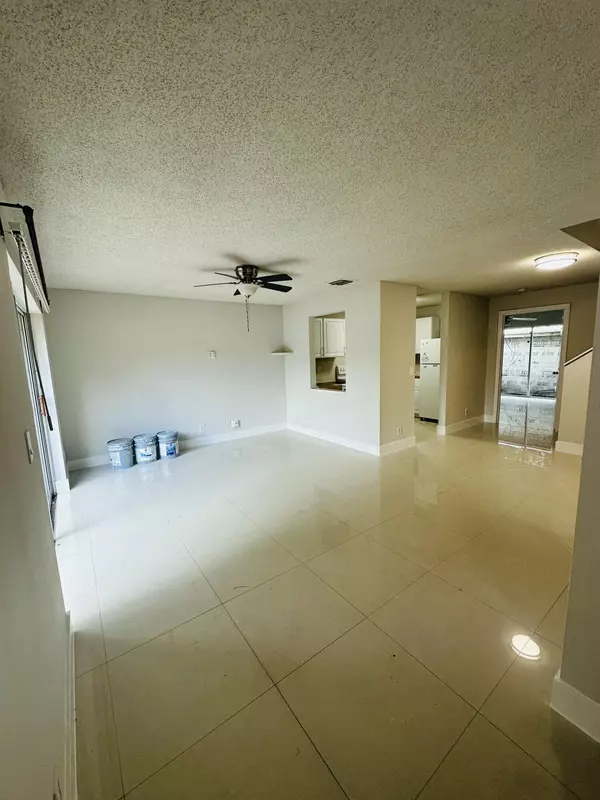 West Palm Beach, FL 33406,451 W Cypress WAY