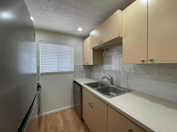 Boynton Beach, FL 33435,221 SE 1st AVE 202