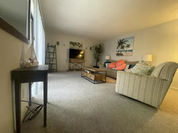 Jensen Beach, FL 34957,9405 S Ocean DR 2d