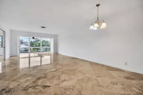 Lighthouse Point, FL 33064,2400 NE 36th ST 7