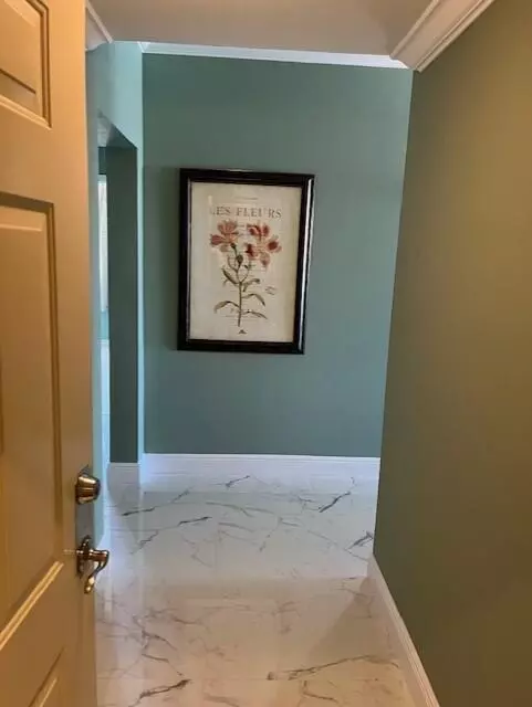 Lantana, FL 33462,806 E Windward WAY 401