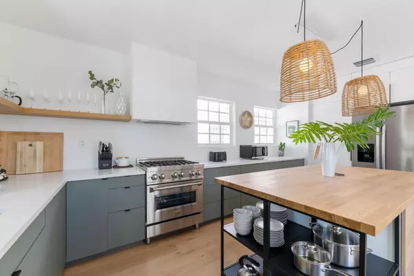 Lake Worth Beach, FL 33460,515 N Lakeside DR