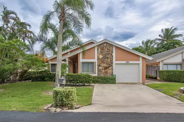 7566 Martinique BLVD, Boca Raton, FL 33433