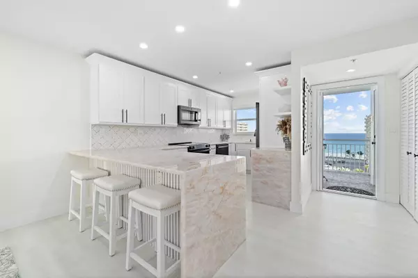 Highland Beach, FL 33487,3224 S Ocean BLVD 915-B