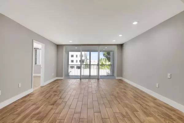 Lake Worth, FL 33467,4248 Deste CT 202