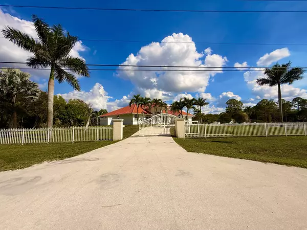 Loxahatchee, FL 33470,17477 N 69th ST