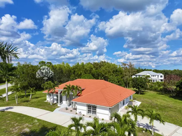 Loxahatchee, FL 33470,17477 N 69th ST