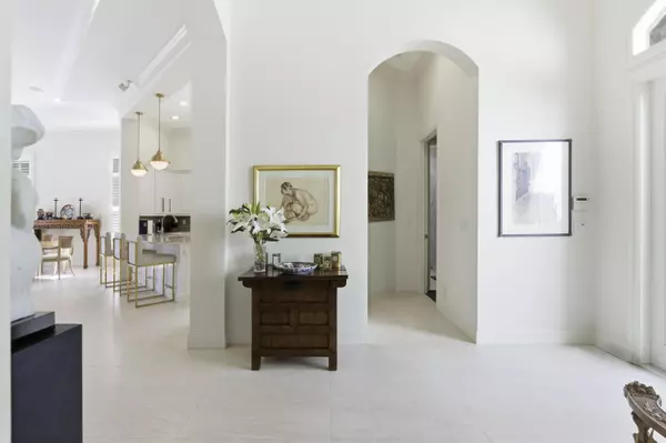 Palm Beach Gardens, FL 33418,122 Siesta WAY