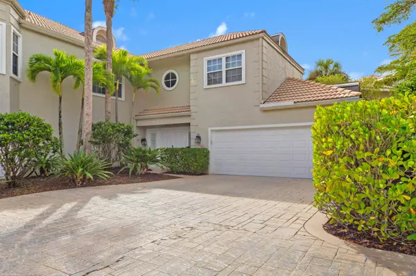 Wellington, FL 33414,11815 Pebblewood DR