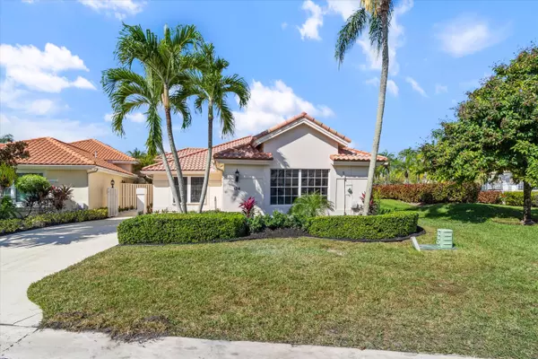 124 Eagleton LN, Palm Beach Gardens, FL 33418