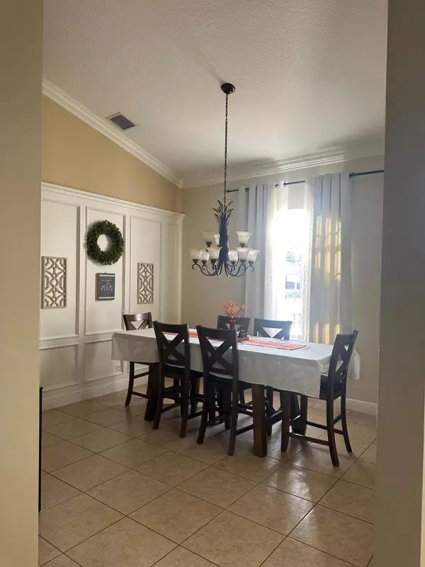 Port Saint Lucie, FL 34953,2347 SW Kent CIR