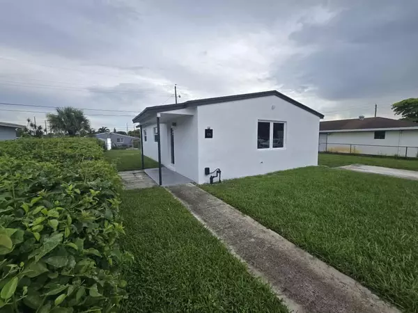 1151 W 4th ST, Riviera Beach, FL 33404