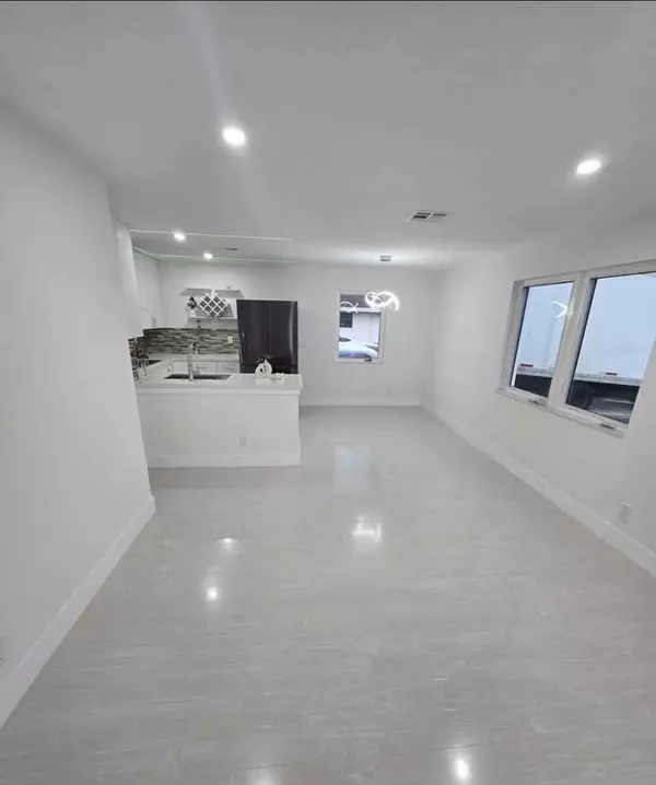 Riviera Beach, FL 33404,1151 W 4th ST