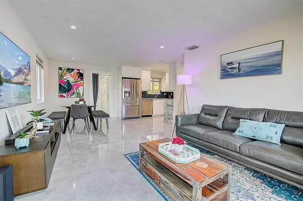 Oakland Park, FL 33334,831 NE 58th ST