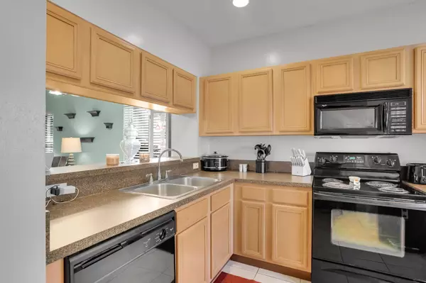 West Palm Beach, FL 33417,4921 Palmbrooke CIR