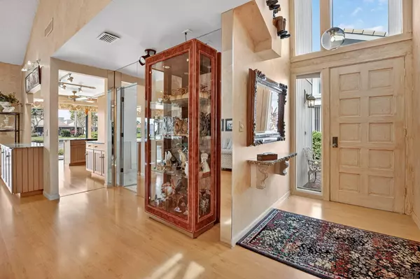 Boca Raton, FL 33434,20010 Sawgrass LN 4304