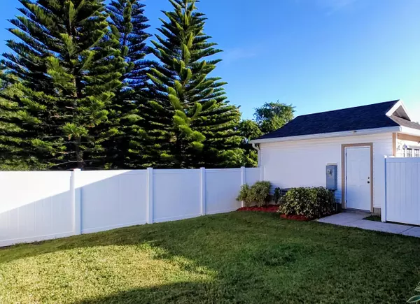 Fort Pierce, FL 34982,3332 N Park DR