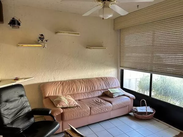 Boca Raton, FL 33496,8625 Flamingo DR