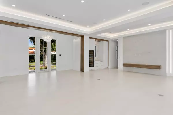 Coral Gables, FL 33146,420 Barbarossa AVE