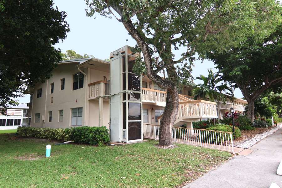29 Richmond D, Deerfield Beach, FL 33442
