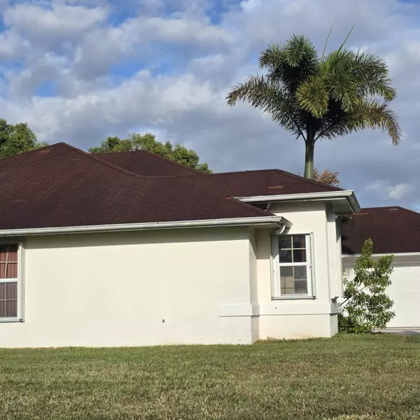 Port Saint Lucie, FL 34984,3217 SE Quay ST