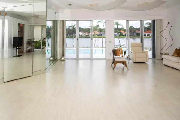 Palm Beach Gardens, FL 33410,283 Kelsey Park CIR