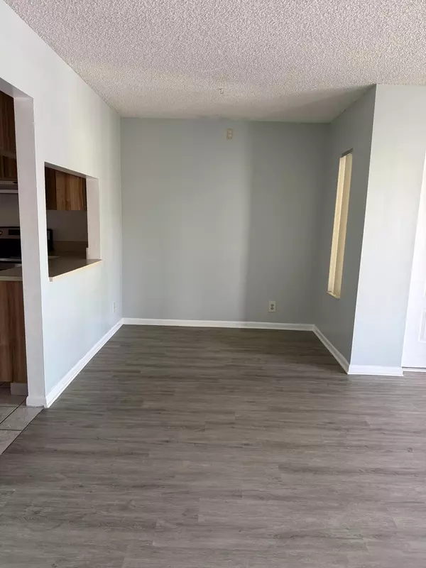 Greenacres, FL 33415,718 Sunny Pine WAY E2