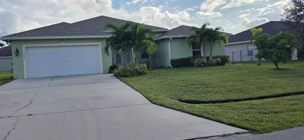 5838 NW Gillespie AVE, Port Saint Lucie, FL 34986