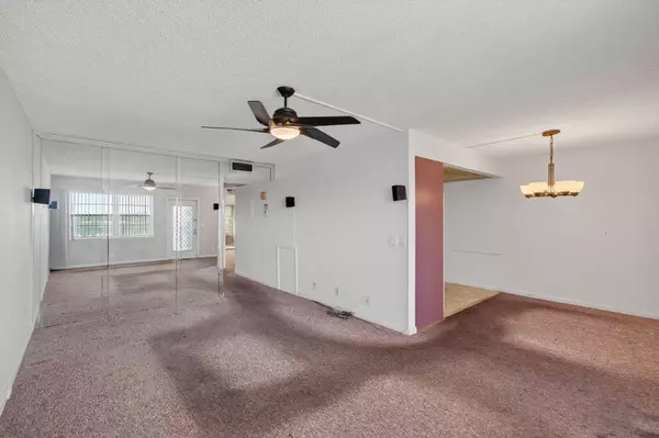 Boca Raton, FL 33434,4030 Lincoln B