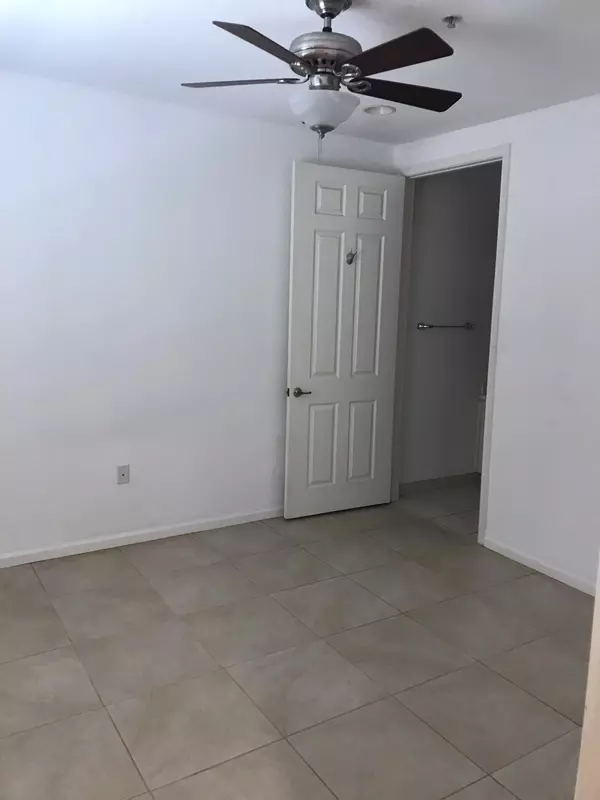 Boynton Beach, FL 33426,1430 Via Alferi