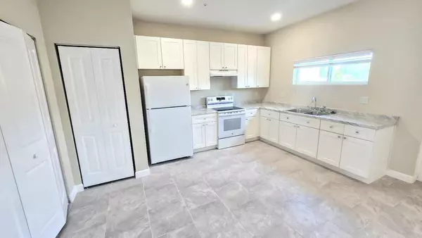 Lake Worth Beach, FL 33461,4957 Serafica DR