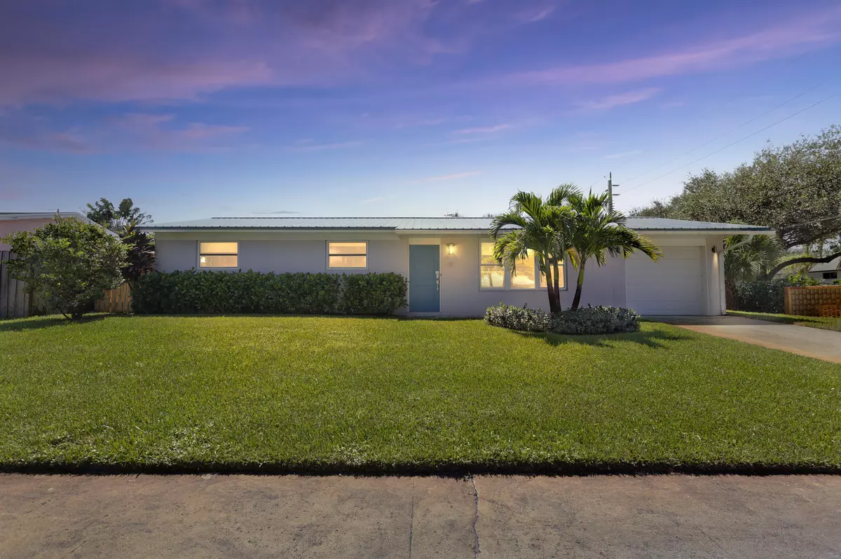 Tequesta, FL 33469,47 Ridgewood CIR